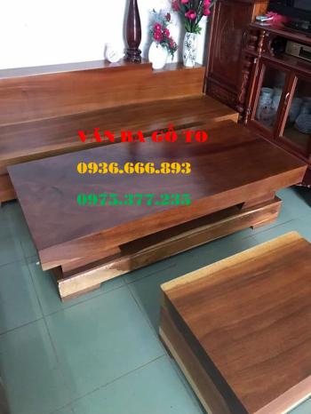 Sofa gỗ tại Điện Biên