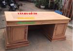 Bàn giám đốc tại Vĩnh Long
