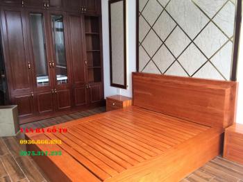 Giường gỗ nguyên khối tại Hải Dương