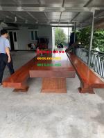 Bàn ăn gỗ nguyên khối tại Quảng Ninh