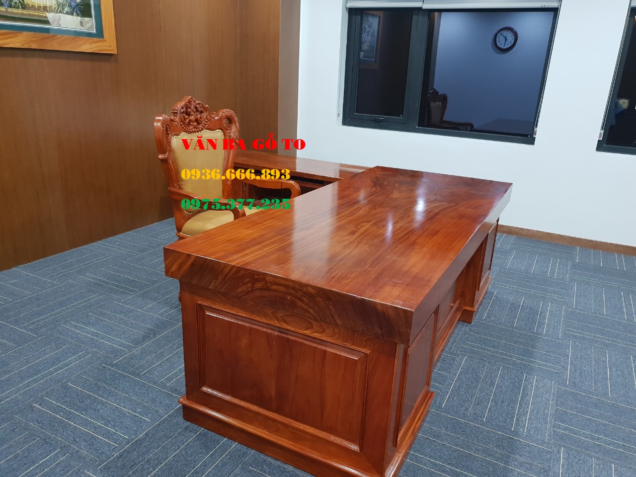 Bàn giám đốc VIP tại Hà Nội