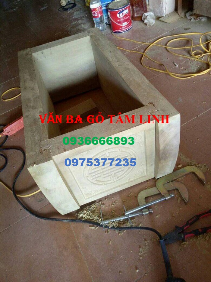 Quách gỗ vàng tâm