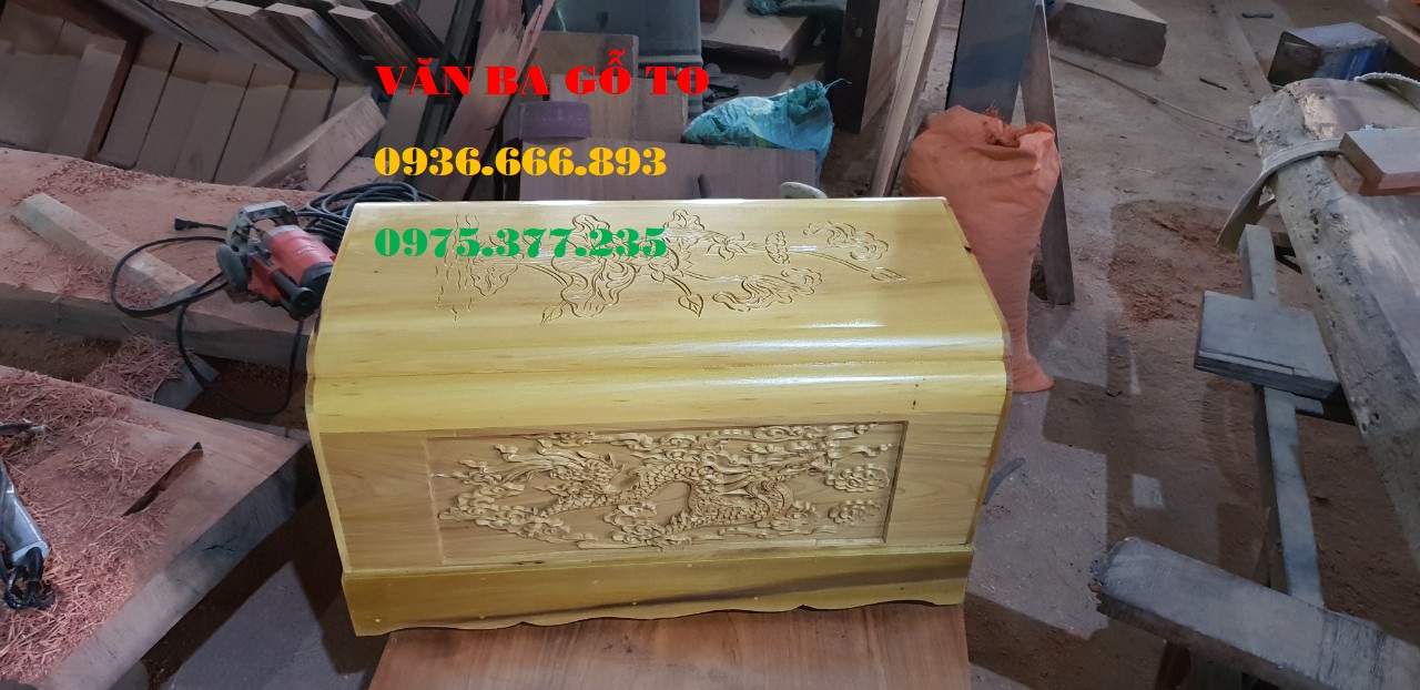 Quách gỗ vàng tâm
