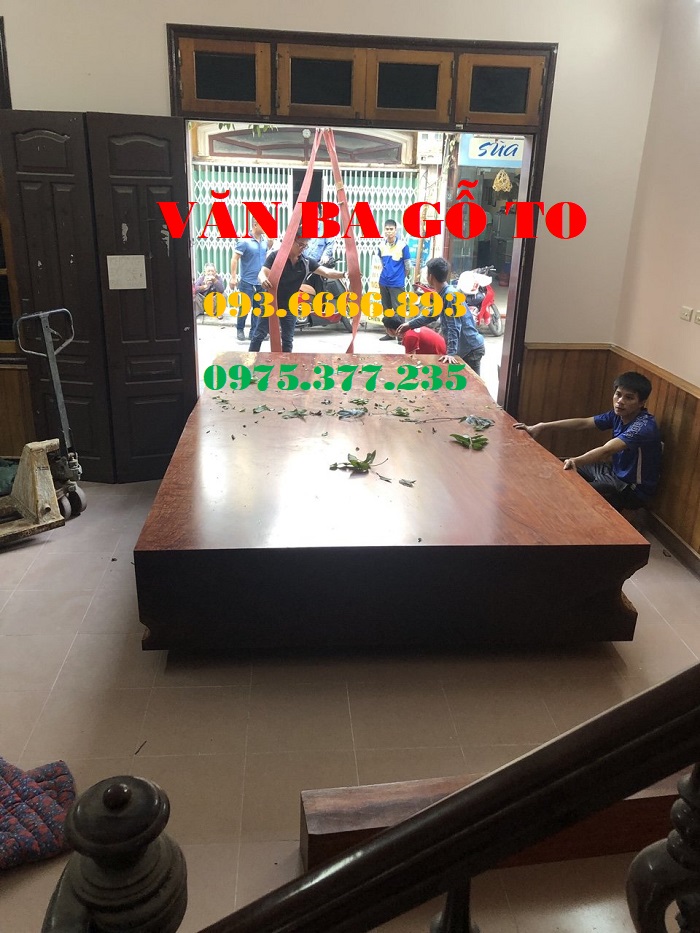 Sập gỗ cẩm nguyên khối tại Hà Nội