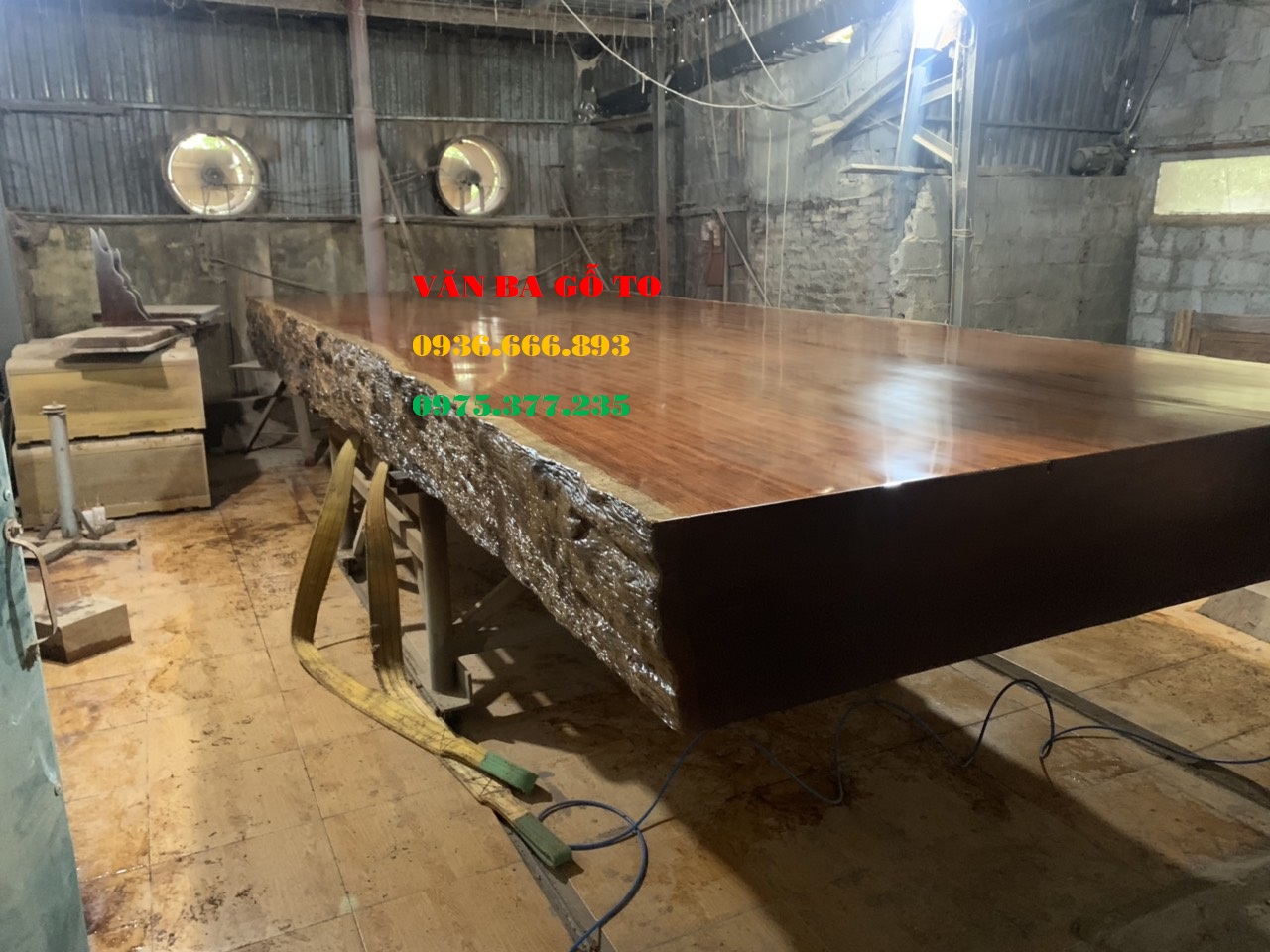 Phản gỗ cẩm