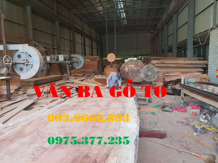 Giá bộ Chiếu ngựa gỗ