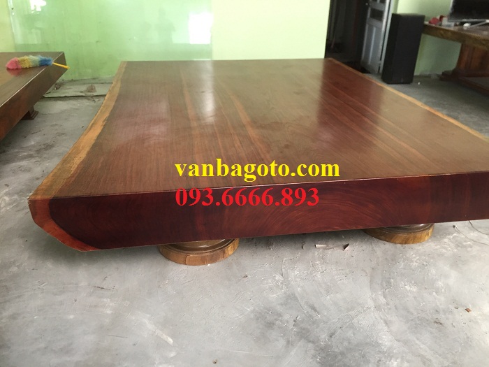 Giá bộ Chiếu ngựa gỗ cẩm