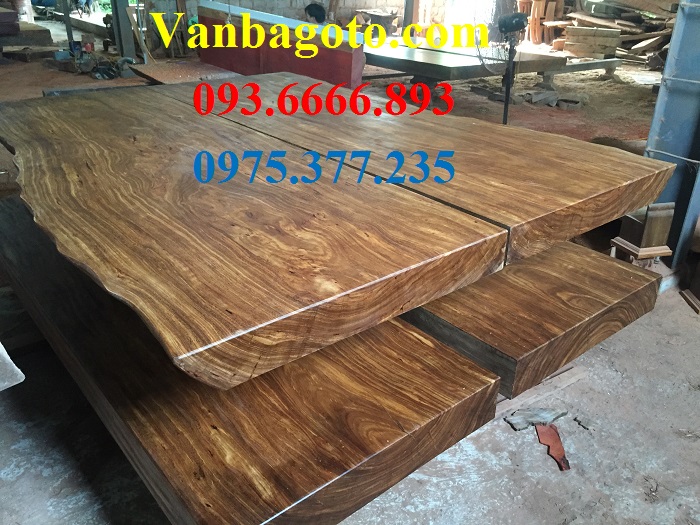Giá bộ Chiếu ngựa gỗ hương vân