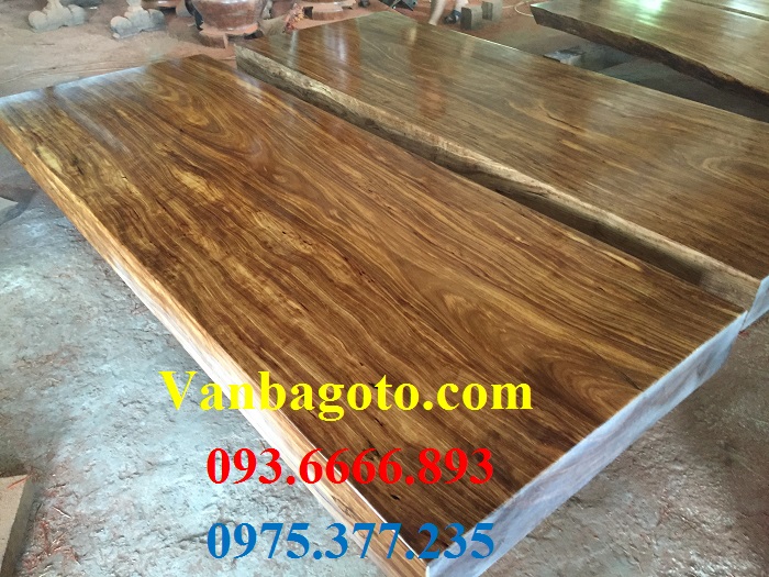 Giá bộ Chiếu ngựa gỗ hương vân