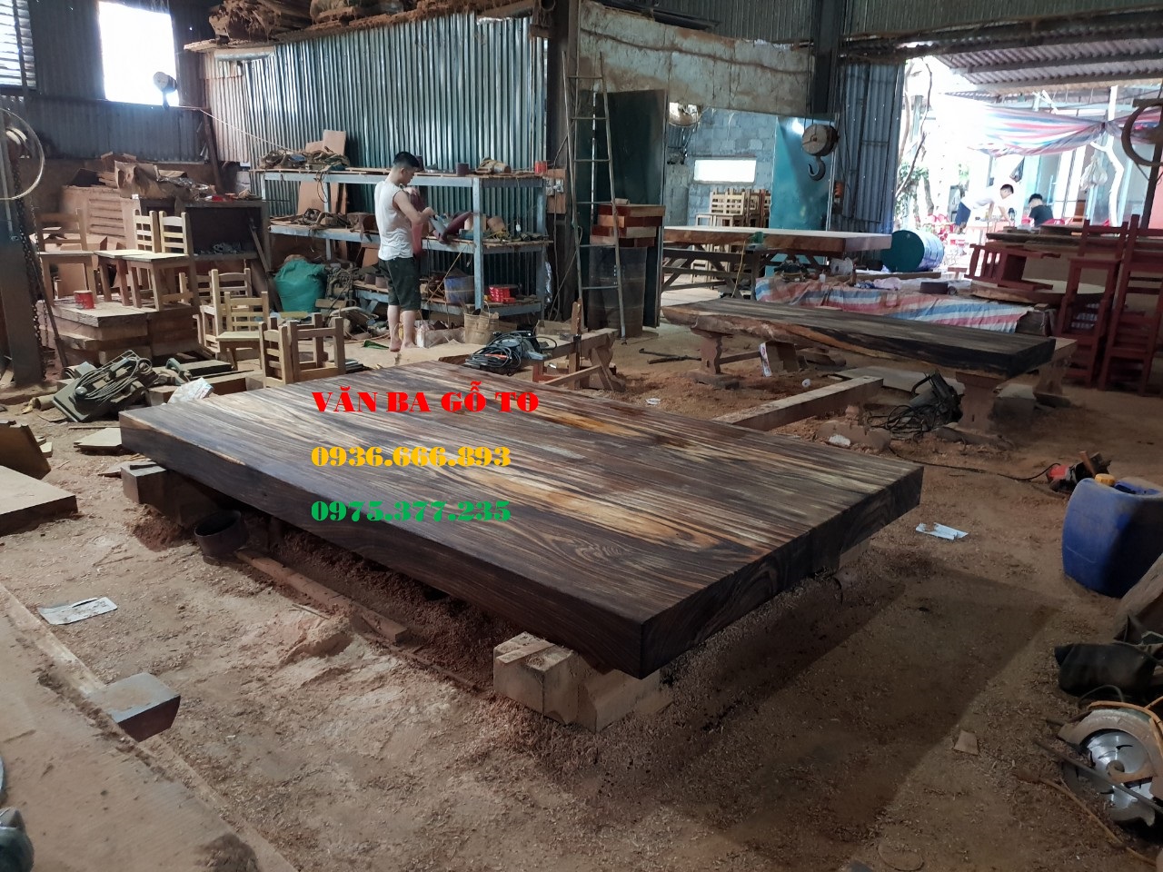 Phản gỗ hương