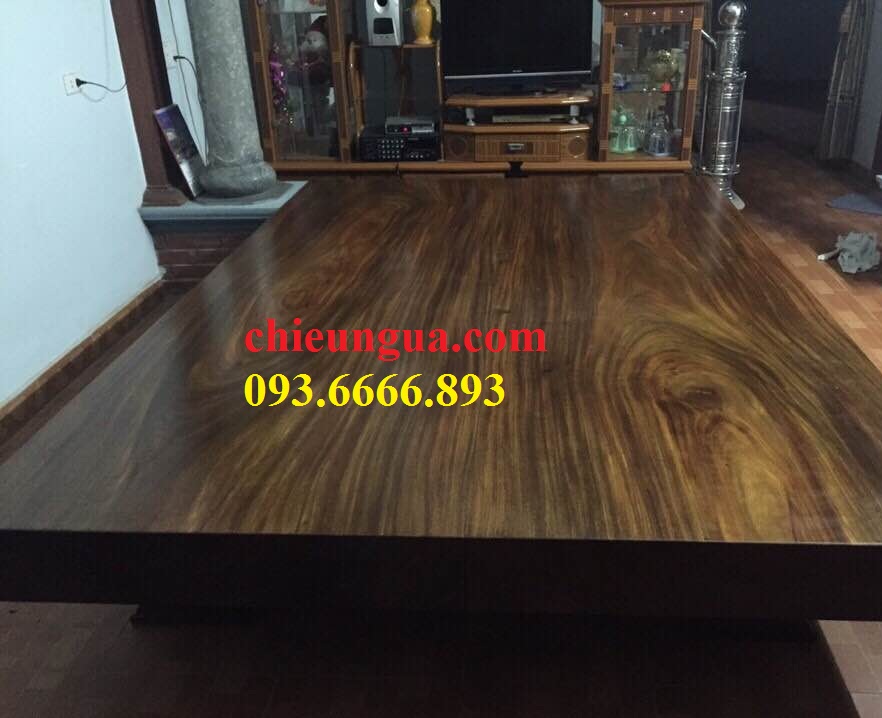Giá bộ Chiếu ngựa gỗ lim