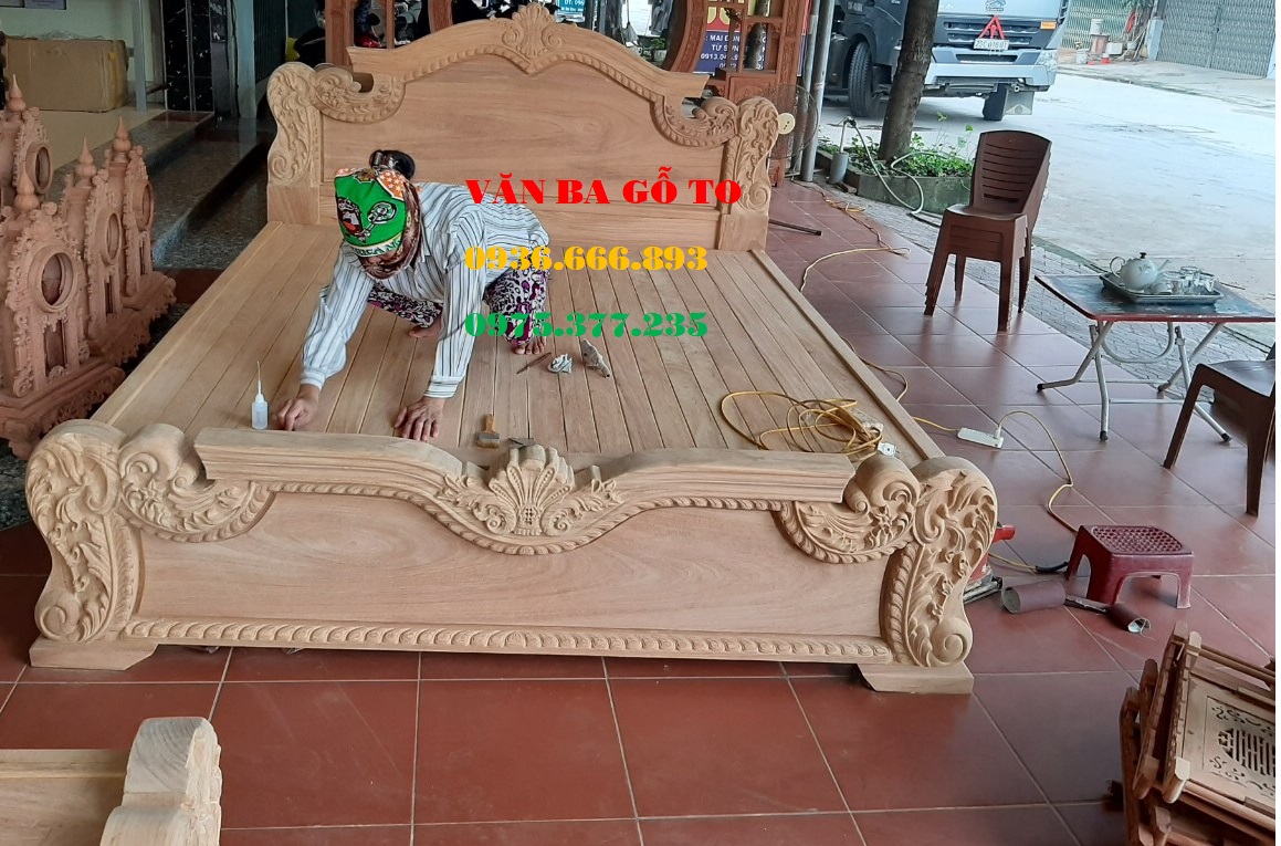 Giường ngủ