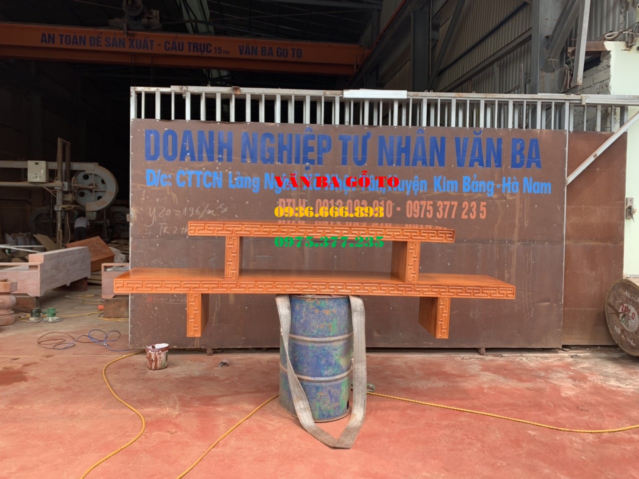 Kệ gỗ nguyên khối